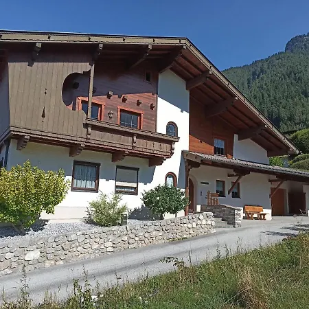 Bergzauber Apartment *